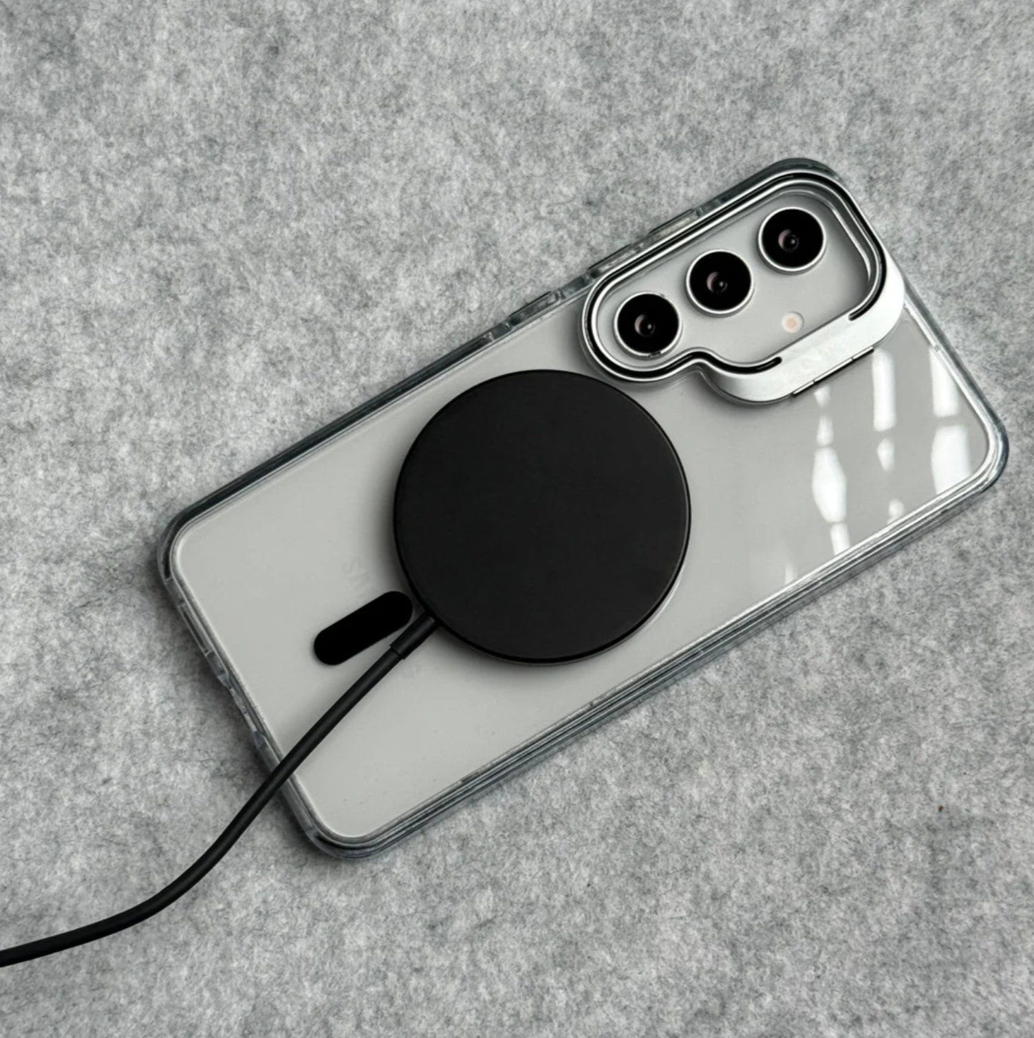 📱🛡️ Transparent Samsung S Series Case | Camera Kickstand